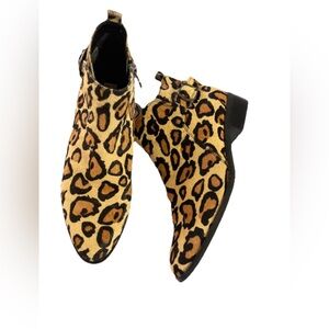 Blondo Tan and Black Leopard calfskin Ankle Boots size 8